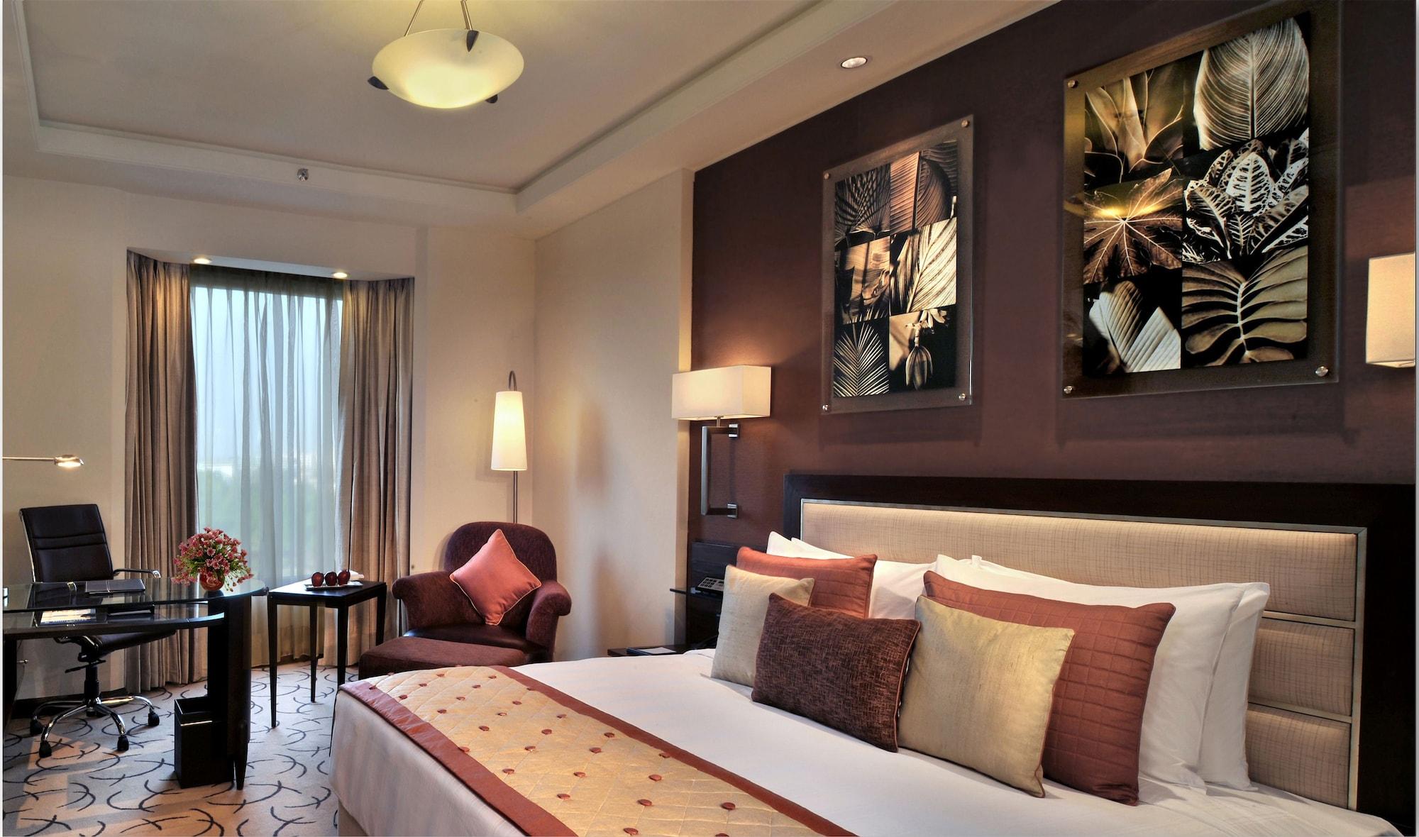 מלון גורגאון Lemon Tree Premier 2, Gurugram מראה חיצוני תמונה
